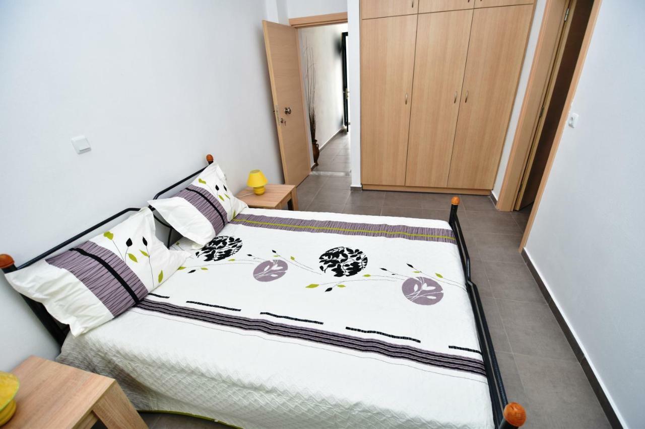 Sunflower Apartments Kalamaki  Bagian luar foto